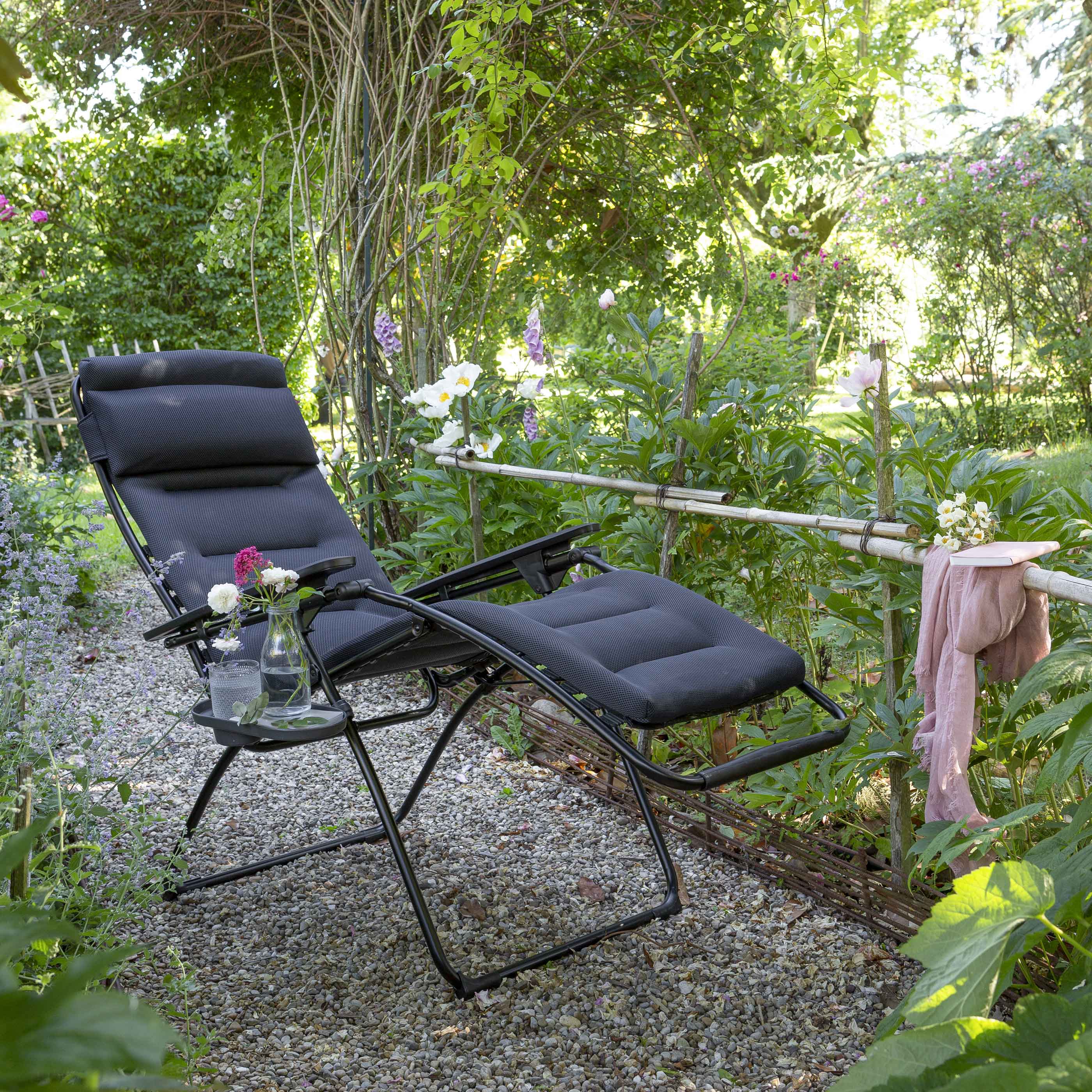 reclining chair futura xl air comfort acier tubing black | LAFUMA 